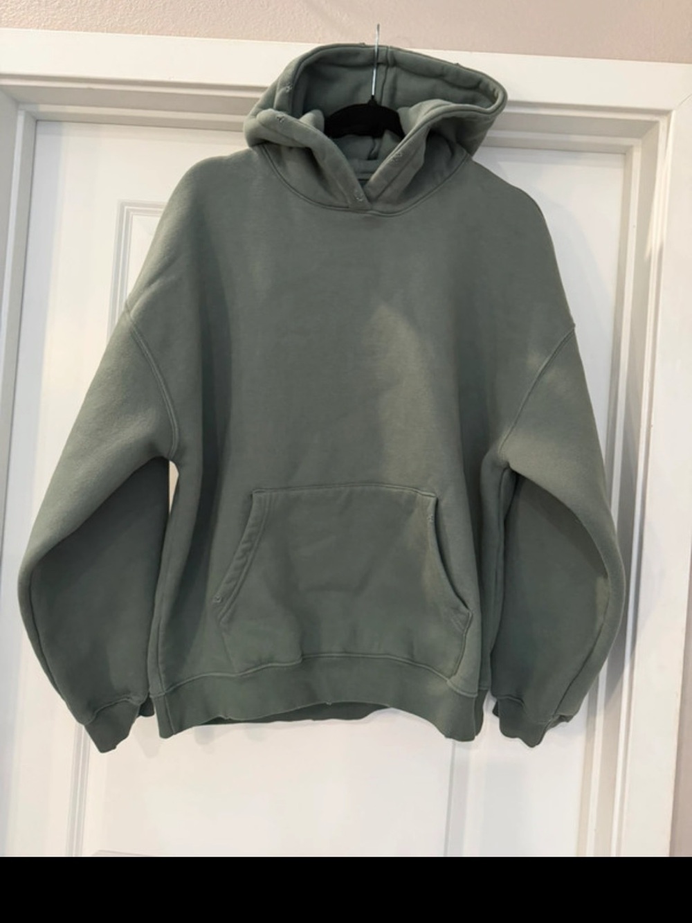 Lily & Lottie Essential Hoodie Size Medium Emerald Green Heavier Weight